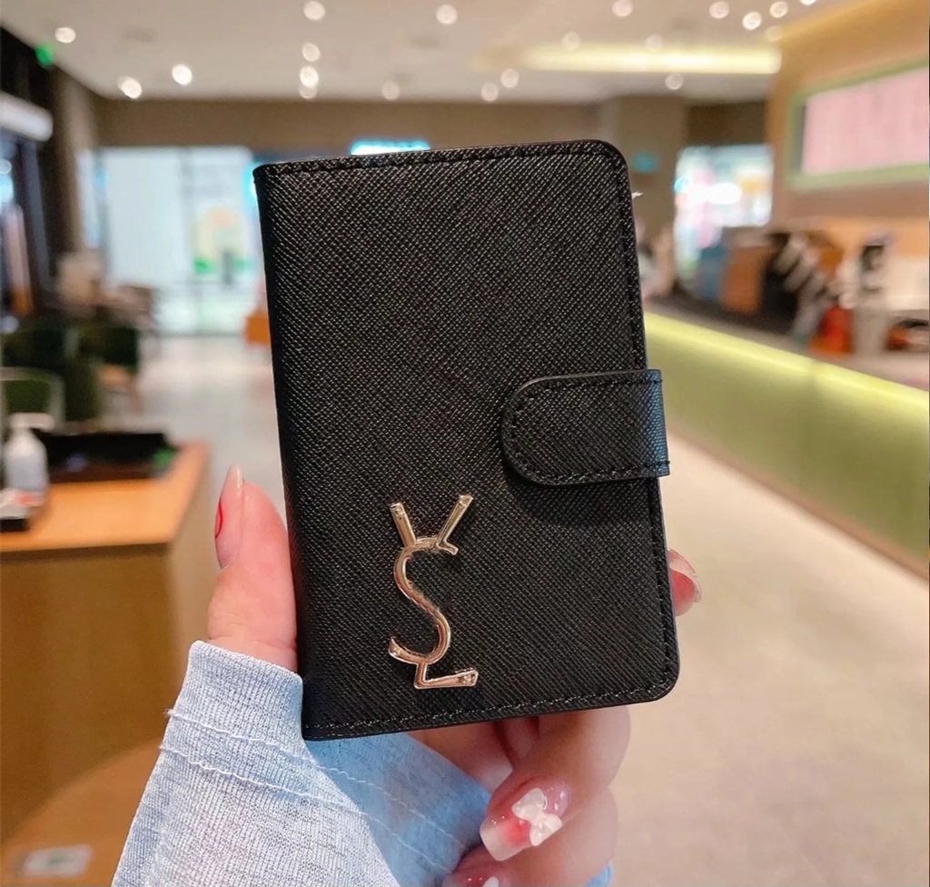 Monedero de Marca RP YVES SAINT LAURENT Cada Uno