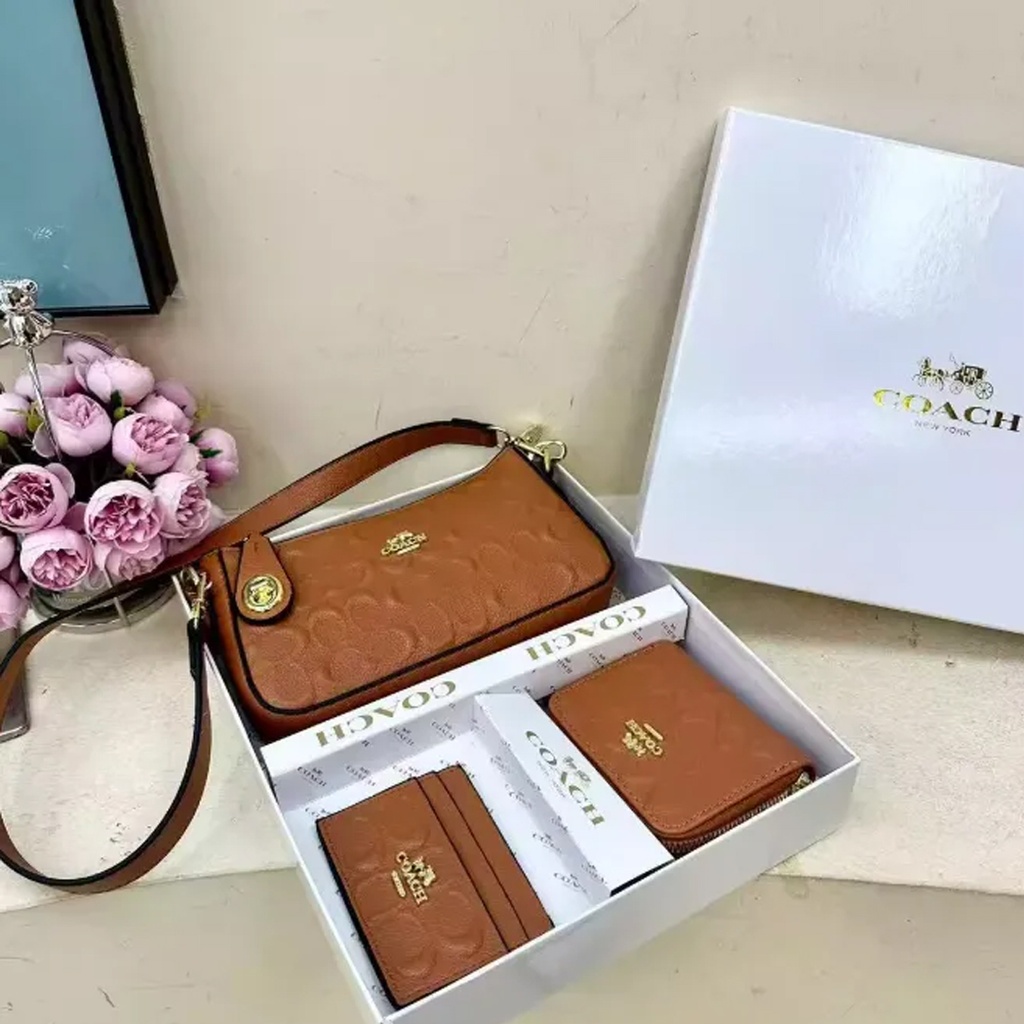Set Coach 3pcs.