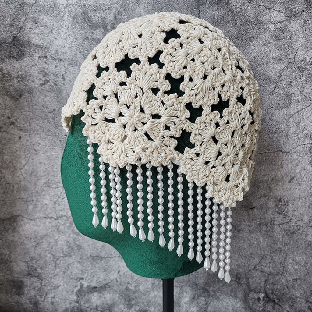 Casquete con hilos de perlas