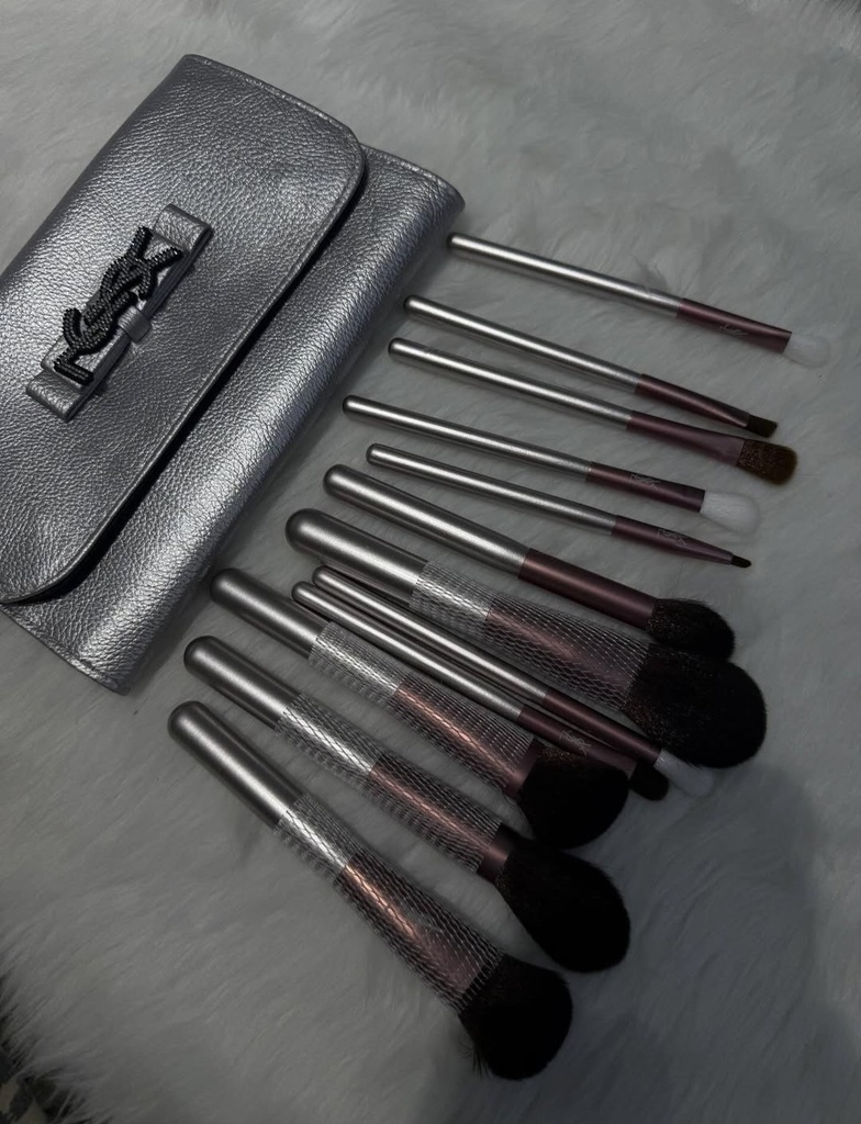 Set de brochas de maquillaje spot de 9 piezas