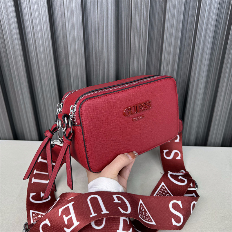 Cartera Marca RP GUESS