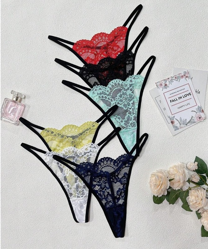 Tanga con encaje floral