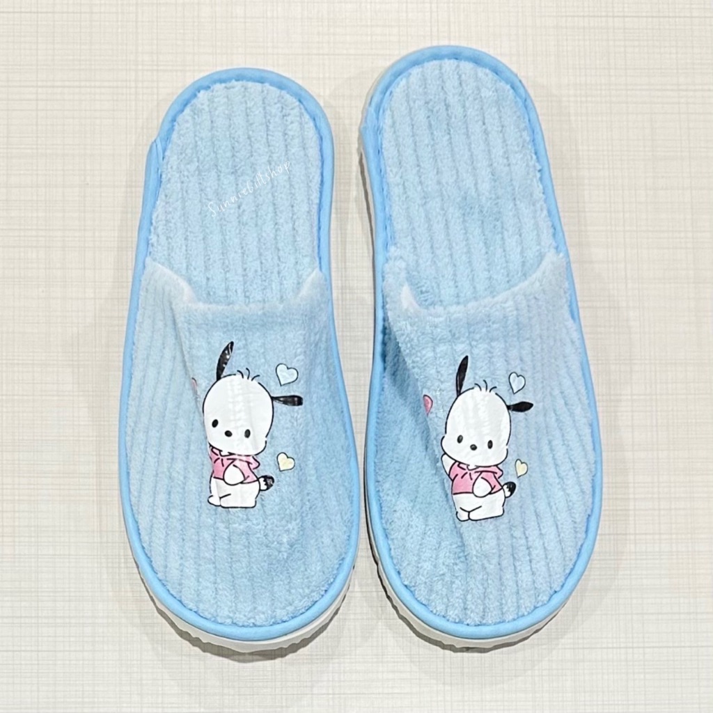 Pantuflas de dibujos animados