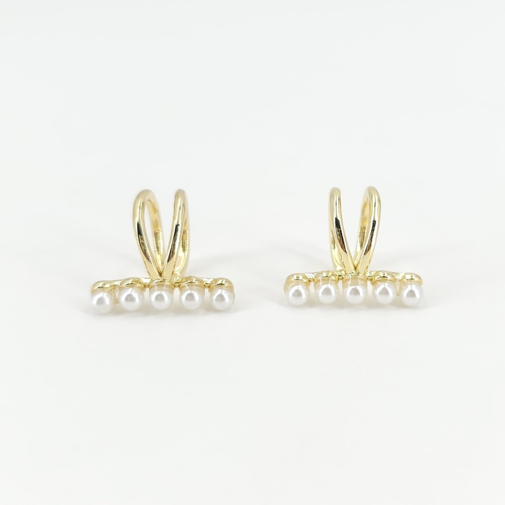 Arito Earcuff