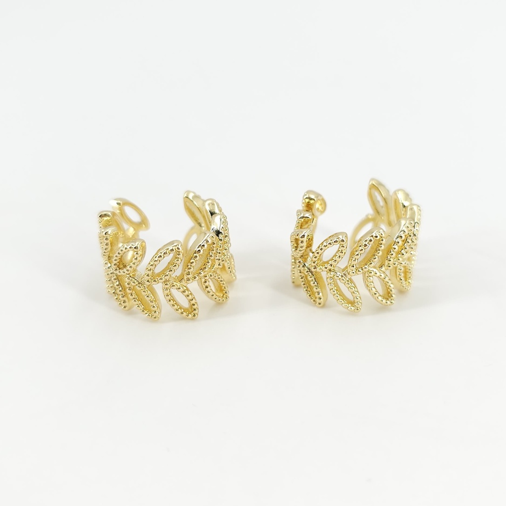 Arito Earcuff