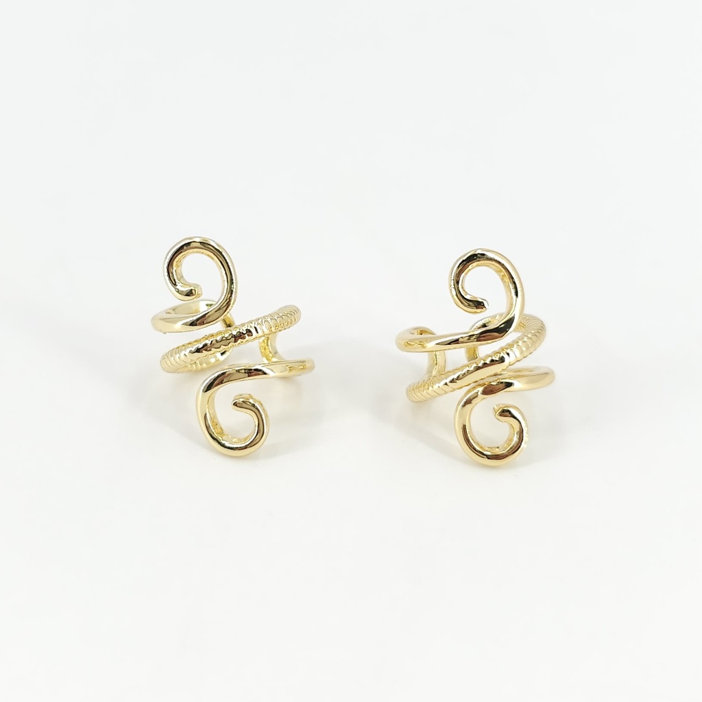 Arito Earcuff