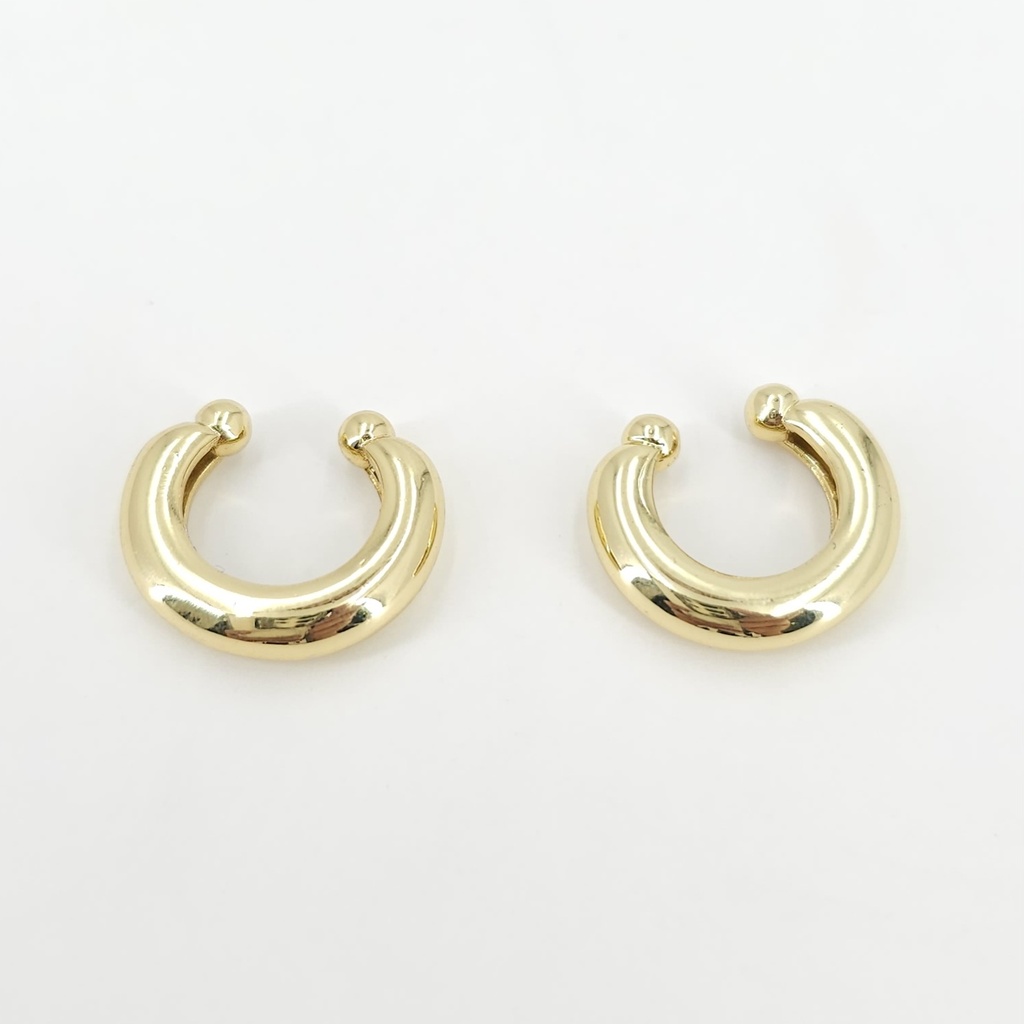 Arito Earcuff