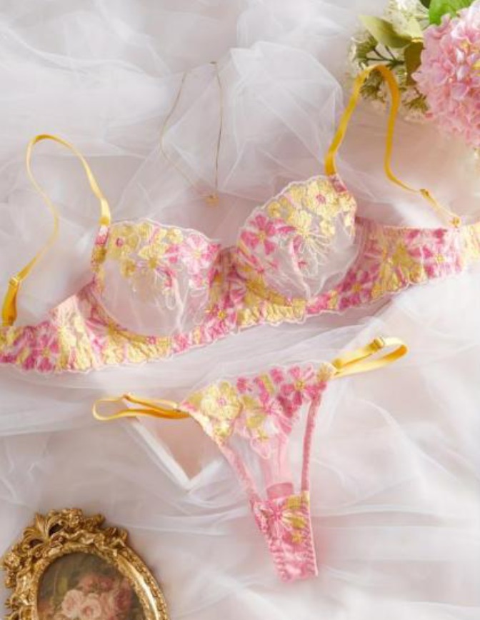 Panty de encaje