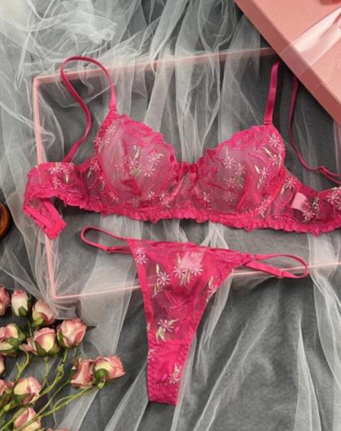 Panty de encaje