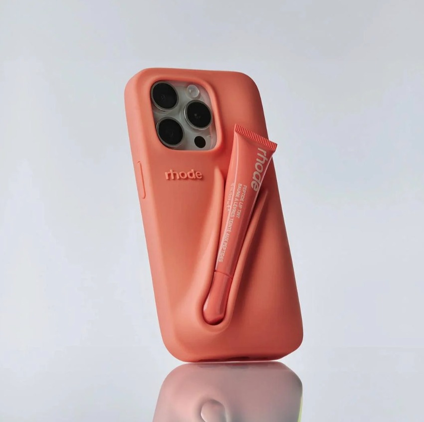 Case Rhode (PEACH PIT) con Gloss