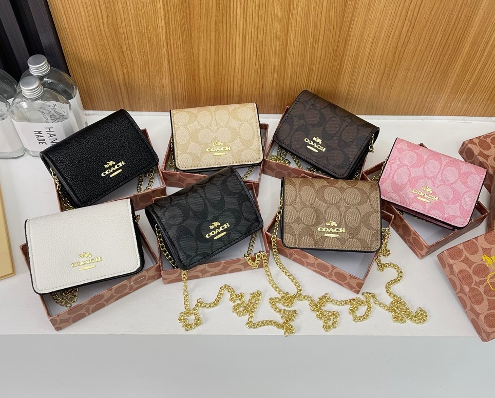 Cartera Mini Coach #33336