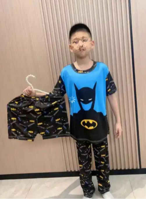 Pijama KIDS de dibujos animados de tres piezas