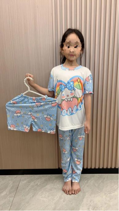 Pijama KIDS de dibujos animados de tres piezas