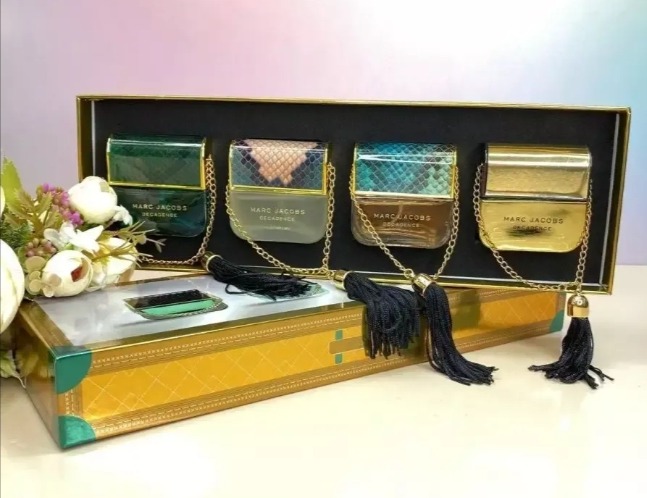 Set Marc Jacobs Decadence 4x30ML