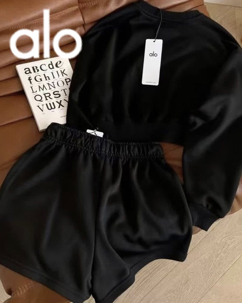 Conjunto Alo Yoga 3333 Black