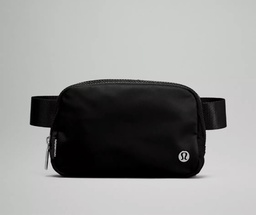 [3444010465] Lululemon Everywhere Belt Bag