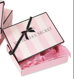 Caja empaque de Victoria Secret VS