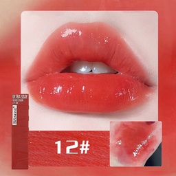 Tinta labial de color brillante. (#05)